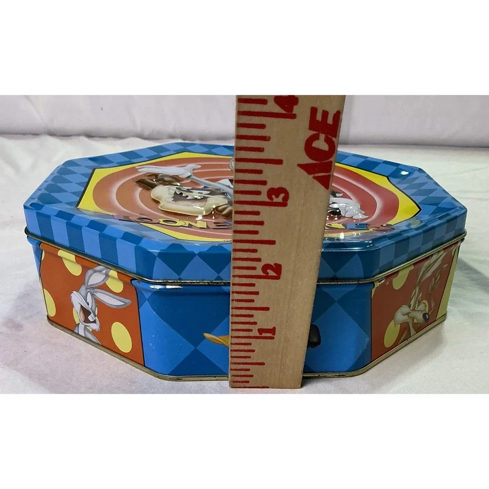 Vintage 1998 Looney Tunes Octagon Cookie Tin Bugs Bunny Tweety Taz Sylvester
